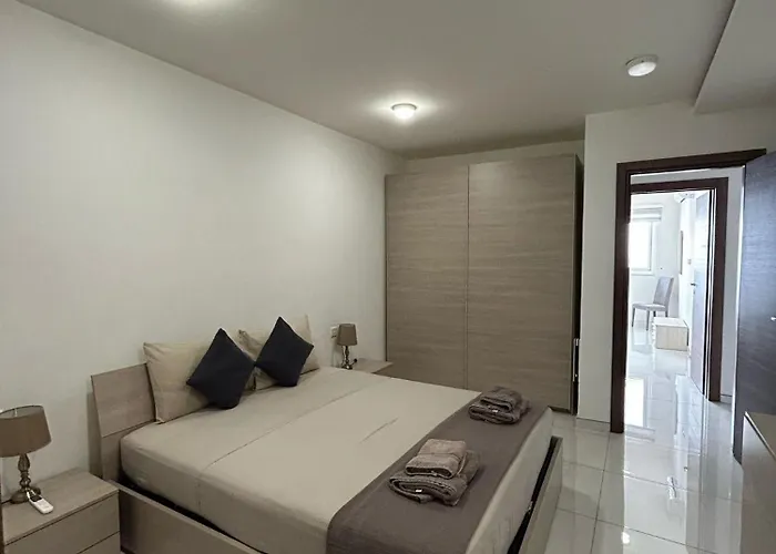 Sunset And Seaview No 1 * Mellieħa